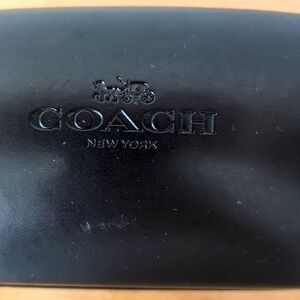 𝅺Coach Black Hard Clamshell Hinge Eyeglasses Sunglasses Case